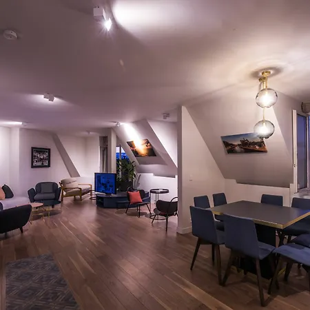 Milestay-saint Germain * Paris